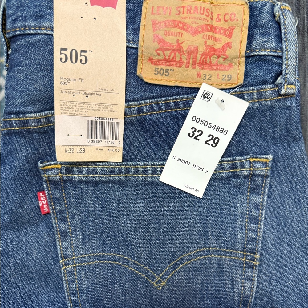 Levi's 505 Straight Leg Jeans - Classic Blue